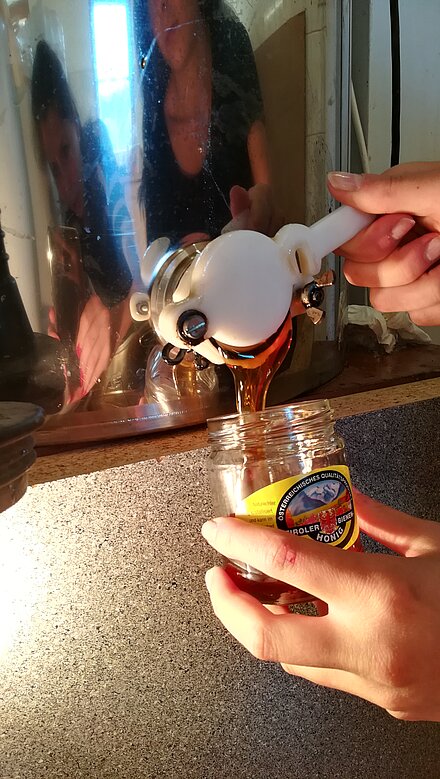 Imbottigliare il miele